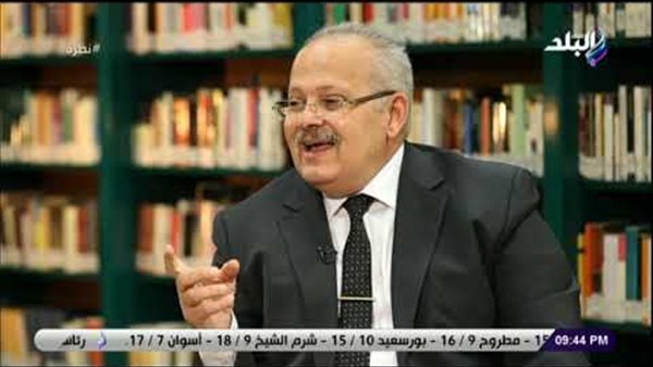 رئيس جامعة القاهرة: لم أنزعج من وصفى بالعلماني بعد 25 يناير | فيديو