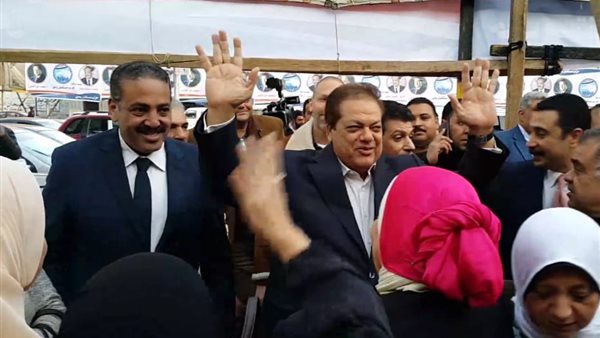ابو العينين لأهالي الجيزة : تمثيلكم في البرلمان تشريف وتكليف ومسؤولية واعاهد الله واعاهدكم ألا ادخر جهدا لتلبية احتياجاتكم | صور