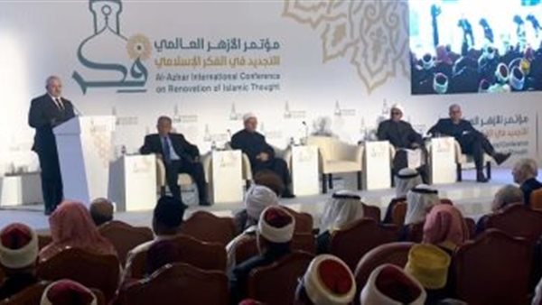 عزة مصطفى: اختلاف شيخ الأزهر والخشت بداية الحوار الحقيقي لتجديد الخطاب الديني | فيديو