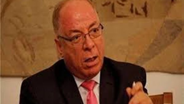 حلمي النمنم: حكم حظر النقاب بجامعة القاهرة انتصار تاريخي لجابر نصار | فيديو