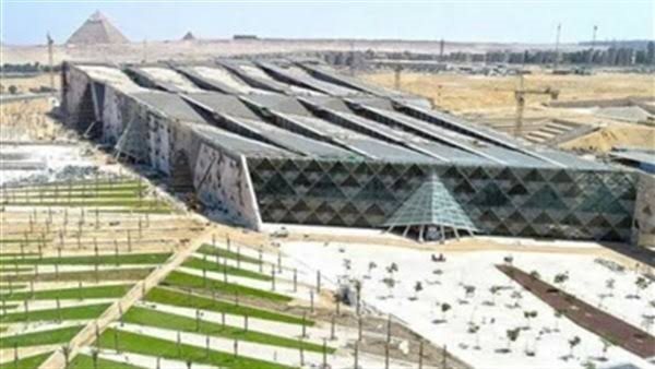 تفاصيل إنشاء ممشي من المتحف الكبير للأهرامات بطول 2 كيلو متر | فيديو