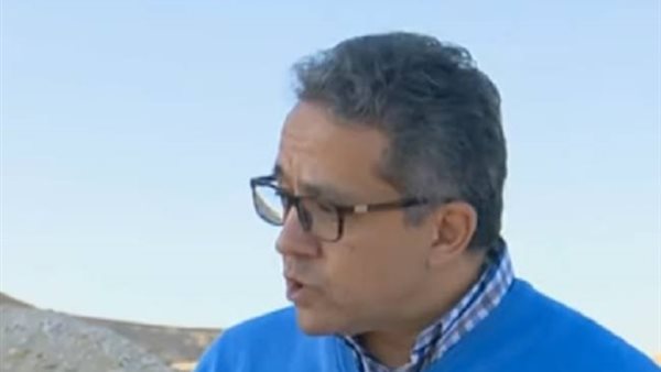 خالد العناني : وزارة الطيران قررت خفض أسعار الرحلات الداخلية | فيديو