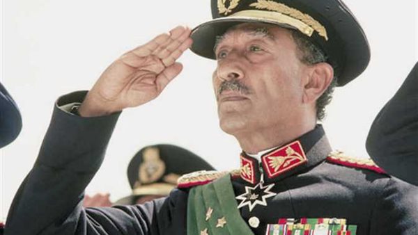 محمود عبد السميع: السادات أكثر الرؤساء حبا للتصوير | فيديو 