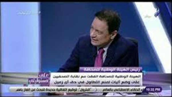 كرم جبر: ندرس حل أزمة مكافأة نهاية الخدمة للصحفيين.. ووضع الهيئات الإعلامية قانوني | فيديو