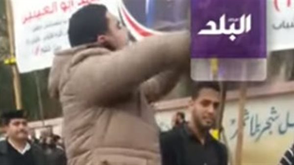 التفاصيل الكاملة لاعتداء أتباع «هشام بدوى» على الصحفيين أمام لجان انتخابات النواب بالجيزة | فيديو