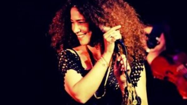 غالية بن علي تكشف عن أغنيتها الجديدة عن مصر | فيديو