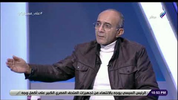 الطيار الموقوف أشرف أبو اليسر : أخطأت بالسماح لمحمد رمضان بالجلوس فى مقعد مساعد الطيار | فيديو 