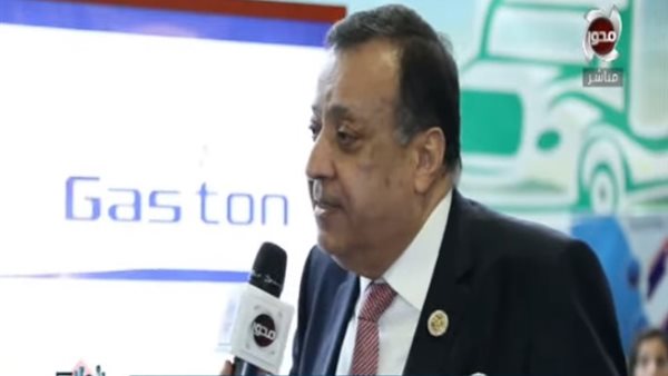 رئيس مستثمري الغاز يكشف عن طريقة جديدة لتوصيل الغاز للمصانع | فيديو