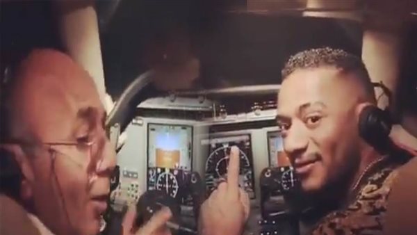 أول رد من محمد رمضان عن تسببه في ايقاف طيار عن العمل مدى الحياة | فيديو