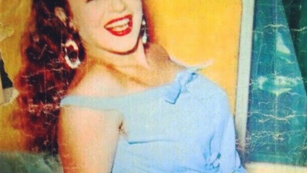 بطرس دانيال: هند رستم كانت تزور مسجدين وكنيستين كل يوم جمعة | فيديو