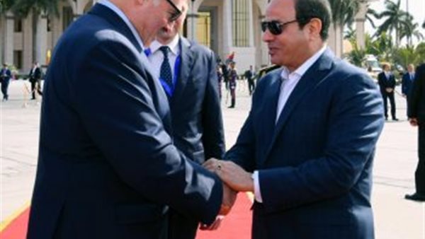 مصطفي بكري : السيسي قائد وطني يستطيع حماية كل ذرة تراب في هذا الوطن | فيديو