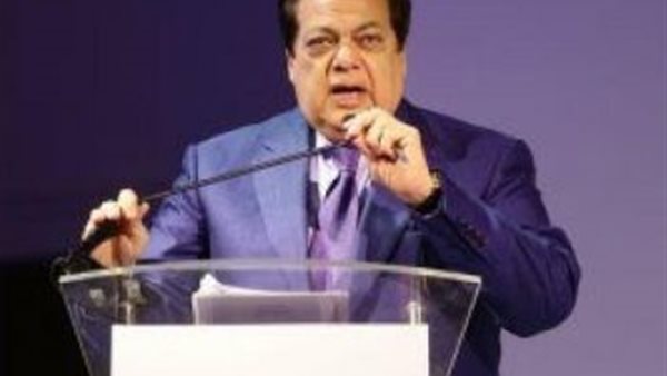 أحمد موسى: محمد أبو العينين اقترح إنشاء عاصمة اقتصادية منذ سنوات | فيديو