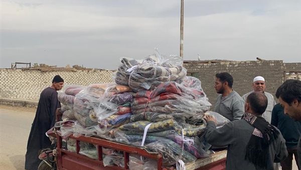 إنطلاق حملة روتارى قصر النيل لتوزيع البطاطين على الأسر الفقيرة بمحافظتي المنيا والفيوم | صور