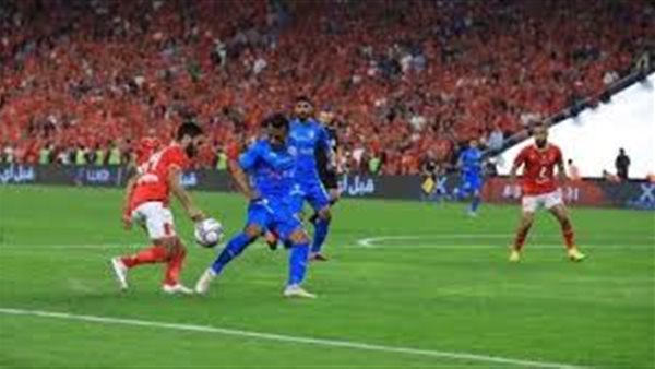 خبير لوائح يكشف مصير الزمالك بعد انسحابه من مباراة الأهلي | فيديو