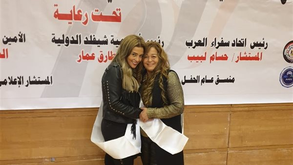 تكريم فاتن الحلو ودهب الحلو أفضل سيدات عربيات مؤثرة | صور