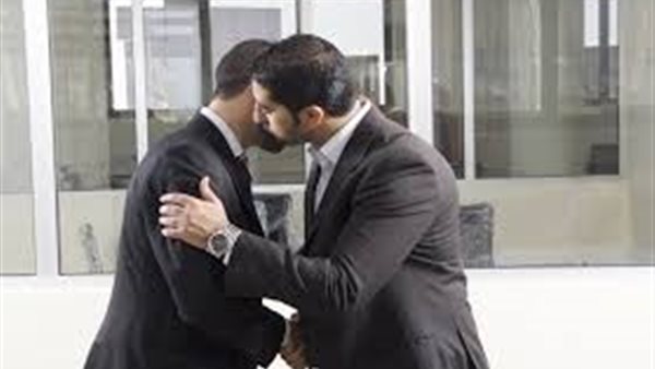 الصحة العالمية: منع المصافحة بالتقبيل والأحضان يحد من فيروس «كورونا» | فيديو 