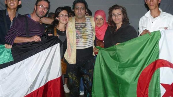 العرض المسرحي 