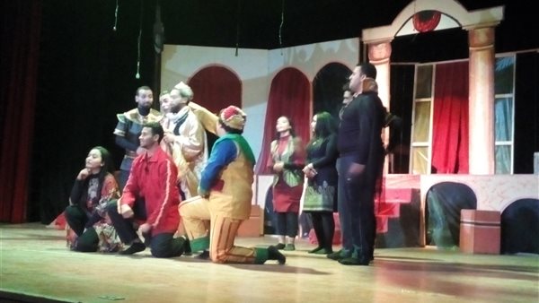 في المهرجان الاقليمي للمسرح.. 