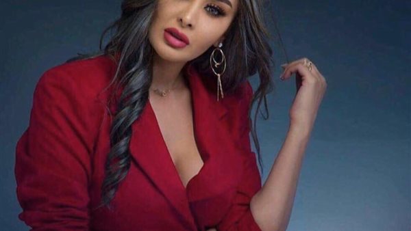 نور الكاديكي تتألق في دور 