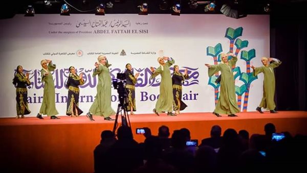 فرقة رضا تحيي حفل افتتاح مهرجان الأقصر للسينما الأفريقية.. وتتسلم درع التكريم 