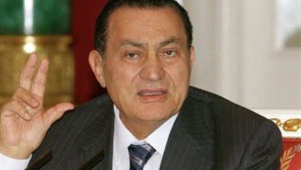 مصطفى بكري يكشف رد فعل مبارك على زحف الإخوان إلى القصر الجمهوري | فيديو