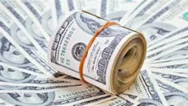 مفاجأة كبرى في سعر الدولار بختام تعاملات البنوك