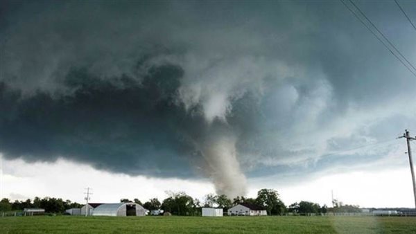 الحقيقة الكاملة عن تعرض مصر لإعصار مدمر يوم الجمعة القادم