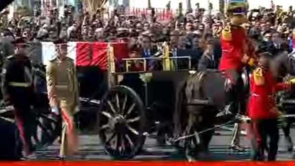 أحمد موسى: جنازة مبارك العسكرية دليل على عراقة مصر.. وكل ما روج عن الرئيس الأسبق أكاذيب | فيديو