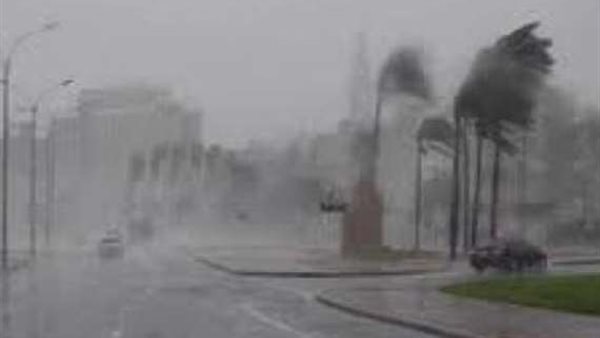 قرار هام من الحكومة لمواجهة الطقس السيء غدا