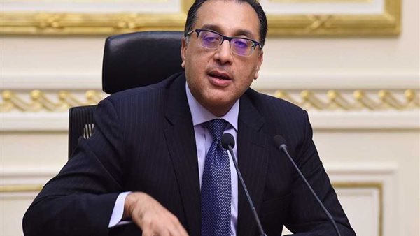 تفاصيل قرار رئيس الوزراء بتخفيض عدد العاملين في المصالح الحكومية لمواجهة كورونا