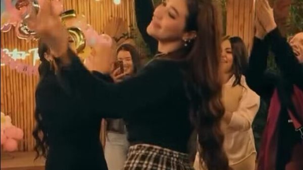 دكتورة بالنهار وراقصة بالليل.. حكاية شروق قاسم التي أثارت السوشيال ميديا بأجرها الصادم