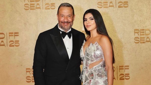 فستان جريء.. زوجة ماجد المصري تثير ضجة بهذه الإطلالة | شاهد 