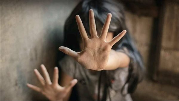 تفاصيل مأساوية.. وفاة طفلة بعد تعرضها للتعذيب على يد طليقة والدها بالقليوبية