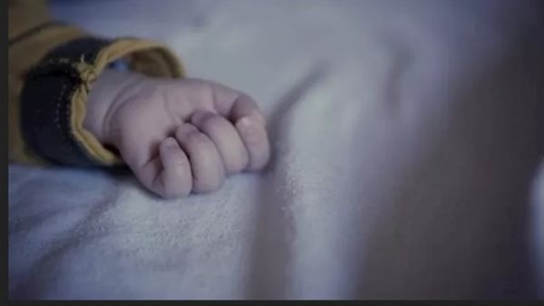 لغز جثة شبرا الخيمة.. طفلة حديثة الولادة في مدخل عقار تثير الذعر