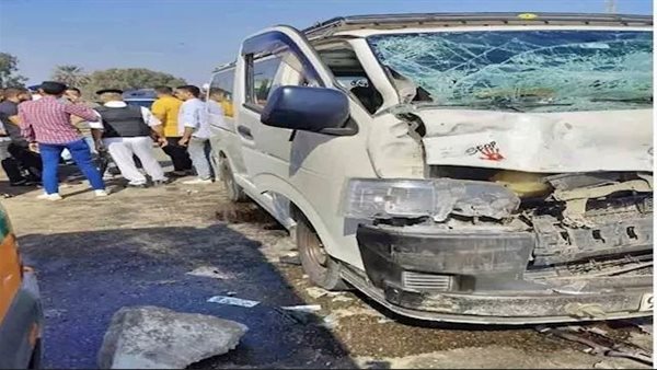 صرخة ناجية من حادث الصحراوي: السائق ضرب أختي وحشر 24 راكبًا بالميكروباص