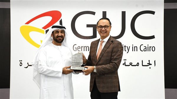 توقيع مذكرة تعاون بين الجامعة الألمانية بالقاهرة والبرلمان العربى (صور)