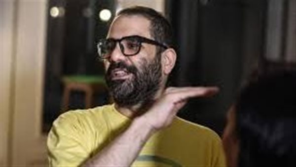 بعد عاصفة الجدل.. القصة الكاملة لإعتذار علاء عبد الفتاح