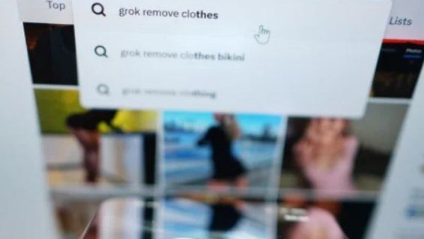  بعد فضيحة الصور الإباحية.. أزمة عالمية بسبب برنامج دردشة إيلون ماسك