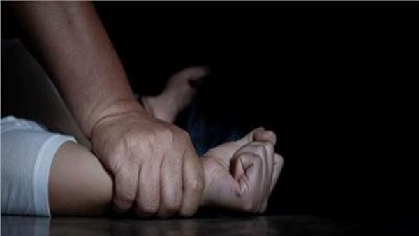 أسرتها رفضت الخطوبة..تفاصيل الحكم على عامل هتك عرض فتاة بالإسكندرية