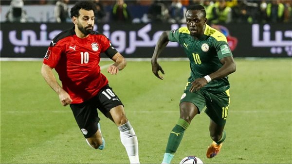 في الجيب.. منتخب السنغال يثير الجدل قبل مواجهة مصر | فيديو
