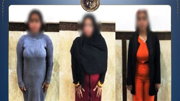 دعارة أون لاين.. تفاصيل ضبط 3 سيدات يمارسن الفجور عبر تطبيقات الهواتف بالإسكندرية