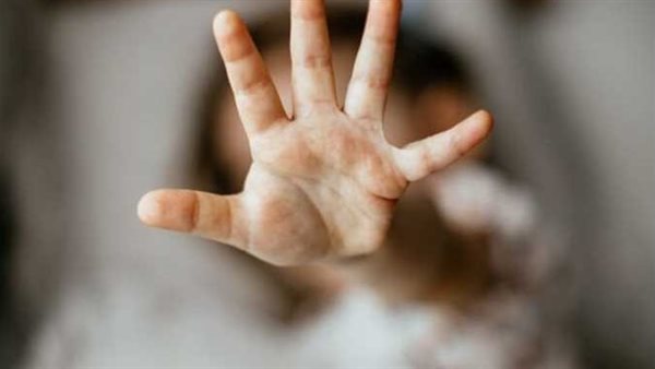 رحلة الدرس انتهت بجريمة.. تفاصيل اتهام سائق بالتعدي على صغيرة بالبحيرة