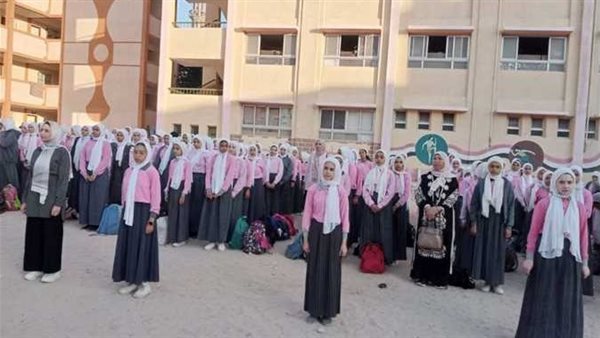 موعد بداية الترم الثاني 2026 فى المدارس والجامعات