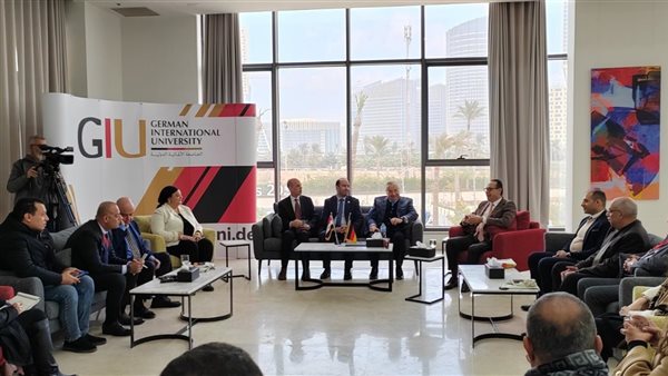 أشرف منصور: الجامعة الألمانية الدولية نموذجا لدمج التعليم الأكاديمي والبحث التطبيقي والممارسة الصناعية