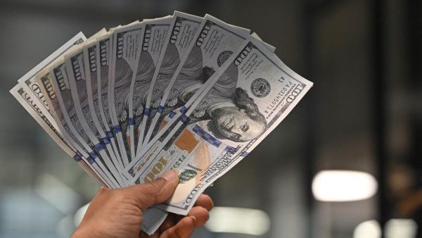 سعر الدولار اليوم الإثنين 26-1-2026 بعد الانخفاض