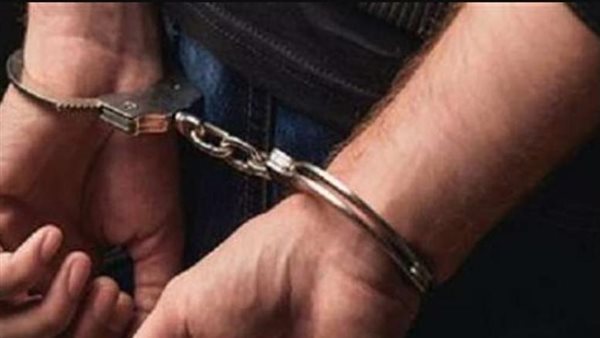 بلطجة وهتك عرض..تفاصيل ضبط عاطلين اعتديا على شاب وأطلقا أعيرة نارية في شبرا الخيمة