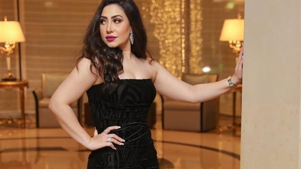 بإطلالة كاجوال.. بوسي تخطف الأنظار في أحدث ظهور | شاهد 