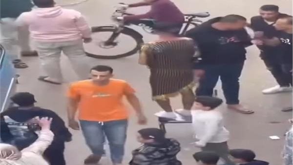 مكنش دارى بنفسه.. والد المجنى عليه فى واقعة ارتداء بدلة الرقص بالقليوبية يكشف تفاصيل صادمة