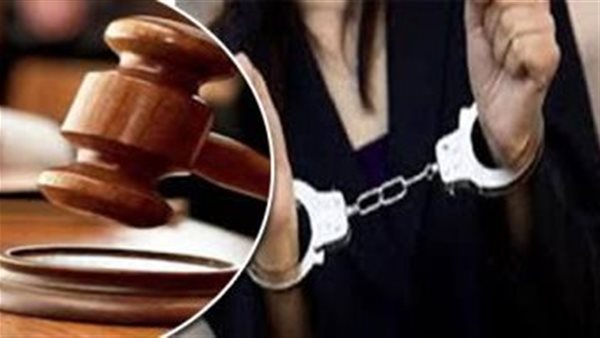 طلب الزواج منها فقتلته.. تفاصيل إحالة ربة منزل وشركائها الثلاثة لجنايات الإسكندرية