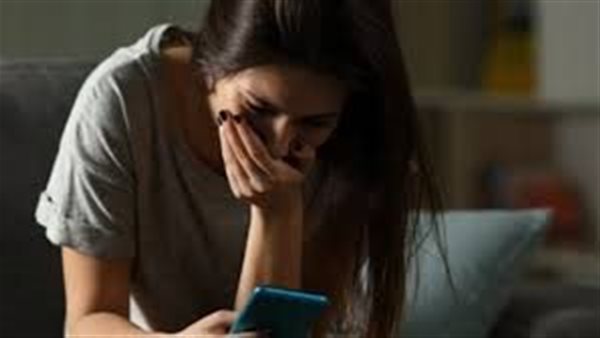 هددها بنشر صورها.. تفاصيل الحكم على المتهم بابتزاز طالبة بالإسكندرية